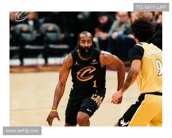 哈登盛赞梅里尔称其为球队及联盟顶尖射手之一 哈登盛赞梅里尔称其为球队及联盟顶尖射手之一