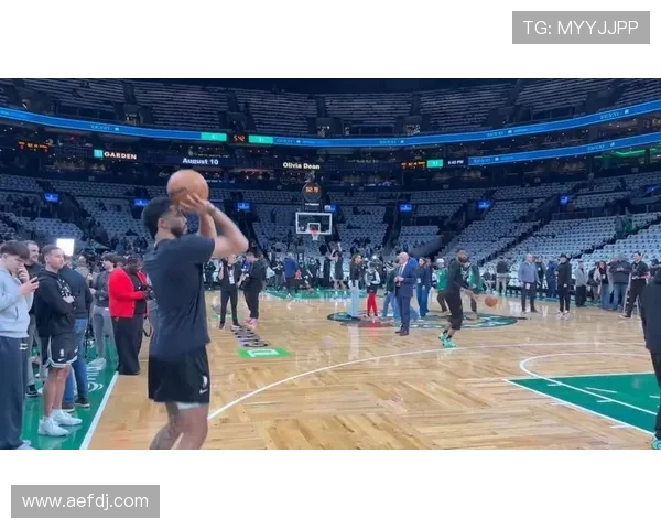 塔图姆逐渐适应球队节奏投篮状态仍需时间调整